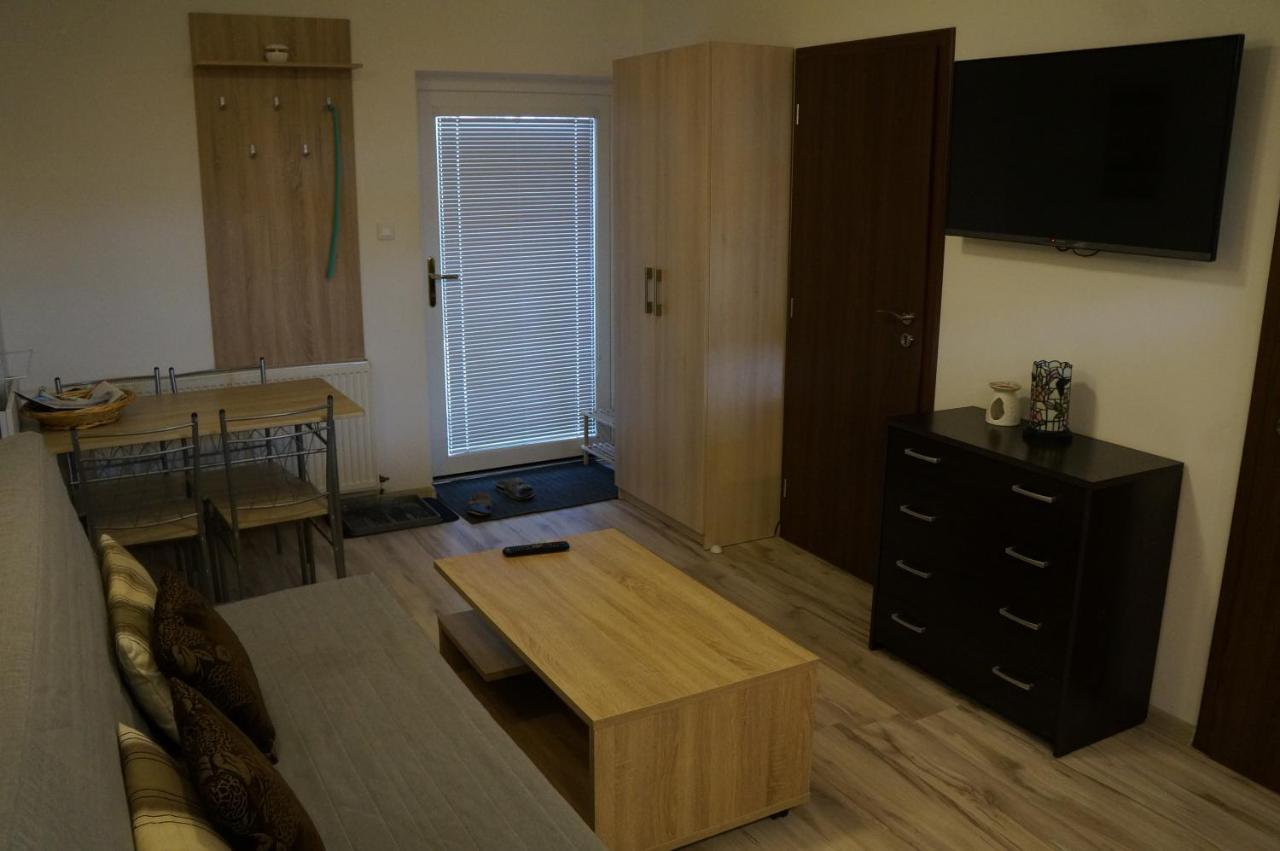 Penzion Kutil Trojanovice Frenstat pod Radhostem Luaran gambar